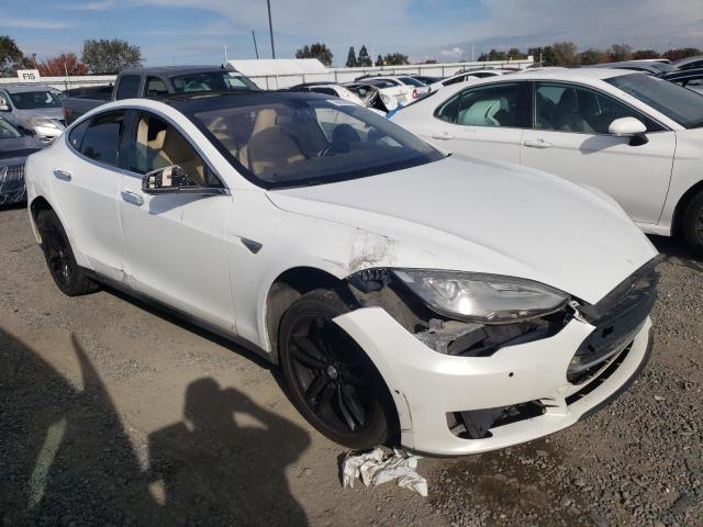 5YJSA1CG0DFP19650 - 2013 TESLA MODEL S WHITE photo 4