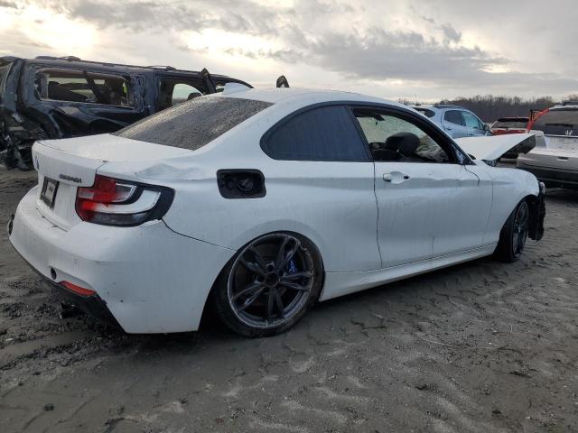 WBA2G1C31HV639497 - 2017 BMW M240I Белый фото 3