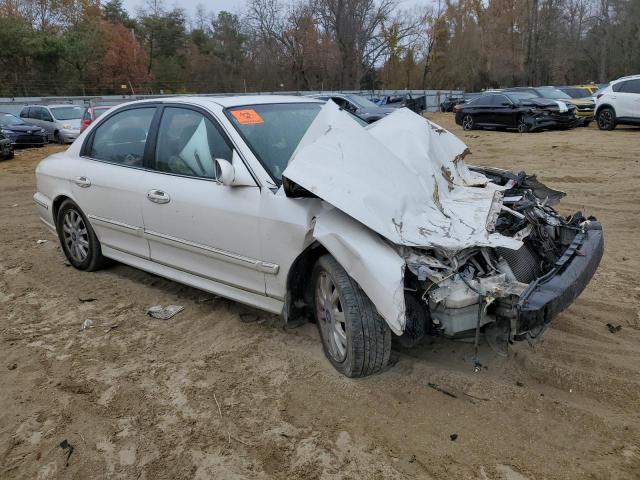 KMHWF35H53A899862 - 2003 HYUNDAI SONATA GLS WHITE photo 4