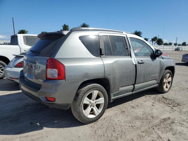 1J4NF1FB1BD207117 - 2011 JEEP COMPASS SPORT SILVER photo 3