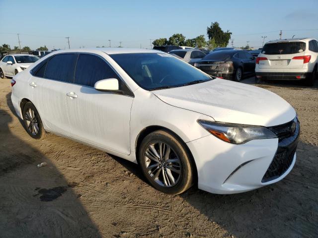 4T1BF1FK7HU763249 - 2017 TOYOTA CAMRY LE WHITE photo 4