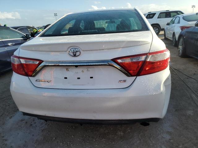 4T1BF1FK1GU231848 - 2016 TOYOTA CAMRY LE WHITE photo 6