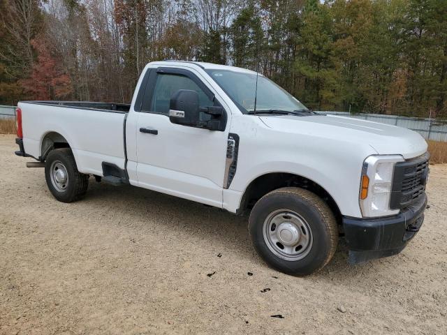 1FTBF2AA3RED12078 - 2024 FORD F250 SUPER DUTY WHITE photo 4