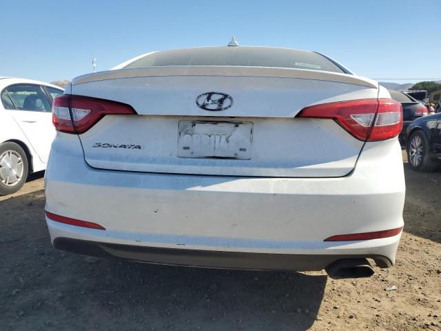 5NPE24AF4HH566347 - 2017 HYUNDAI SONATA SE WHITE photo 6