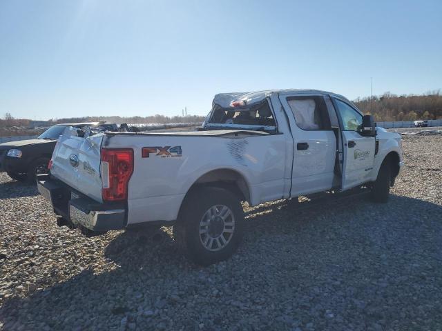 1FT8W3BTXKEG36716 - 2019 FORD F350 SUPER DUTY WHITE photo 3