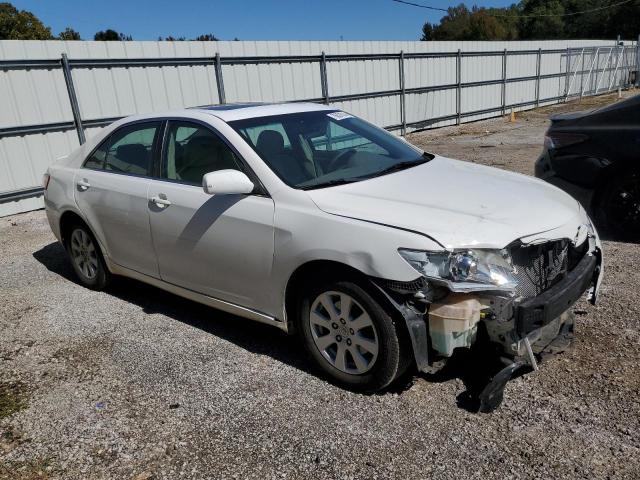 4T1BK46K47U522552 - 2007 TOYOTA CAMRY LE WHITE photo 4