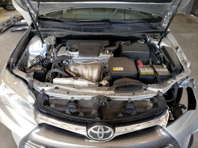 4T1BF1FK0HU808578 - 2017 TOYOTA CAMRY LE SILVER photo 11