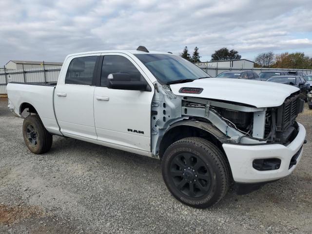3C6UR5DL7NG394759 - 2022 RAM 2500 BIG HORN/LONE STAR WHITE photo 4