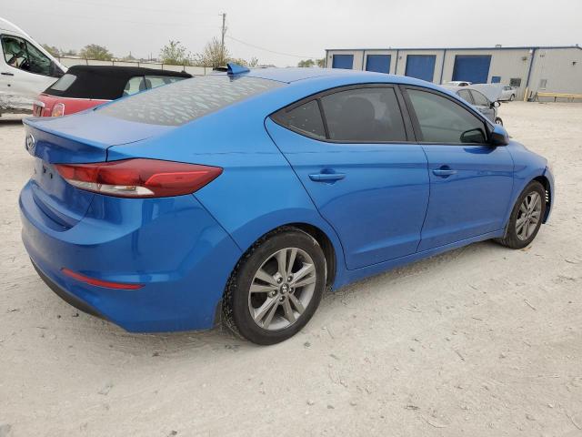 KMHD84LF5HU060633 - 2017 HYUNDAI ELANTRA SE BLUE photo 3