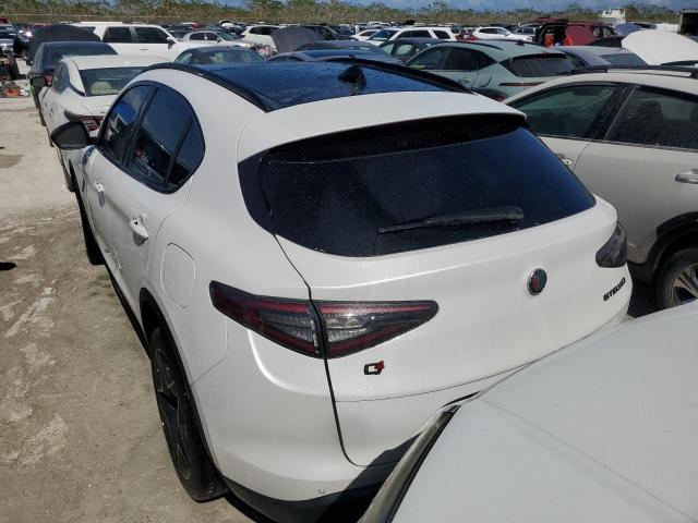 ZASPAKBN9K7C70572 - 2019 ALFA ROMEO STELVIO TI WHITE photo 6