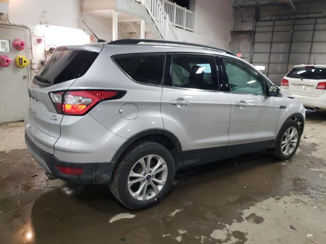 1FMCU9GDXJUB69107 - 2018 FORD ESCAPE SE SILVER photo 3