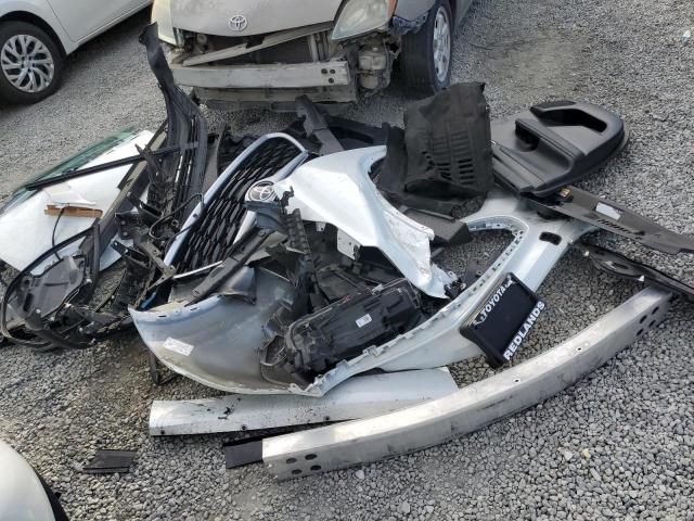 5TDGZRBH9NS591347 - 2022 TOYOTA HIGHLANDER XLE WHITE photo 13