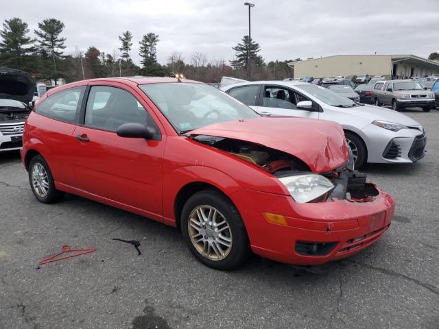 1FAHP31N86W174985 - 2006 FORD FOCUS ZX3 RED photo 4