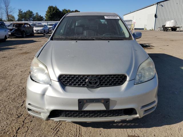 2T1KR32E94C804298 - 2004 TOYOTA COROLLA MA XR SILVER photo 5