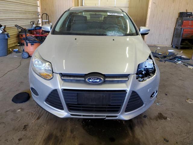 1FADP3F22EL286971 - 2014 FORD FOCUS SE SILVER photo 5