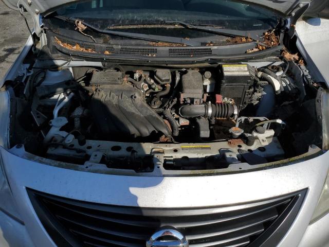 3N1CN7AP2EL840569 - 2014 NISSAN VERSA S SILVER photo 11