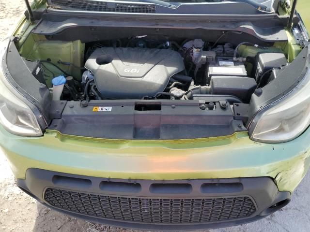 KNDJN2A24G7842049 - 2016 KIA SOUL GREEN photo 11