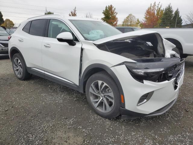 LRBFZNR46PD083731 - 2023 BUICK ENVISION ESSENCE თეთრი ფოტო 4