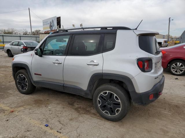 ZACCJBCT3GPE27012 - 2016 JEEP RENEGADE TRAILHAWK SILVER photo 2