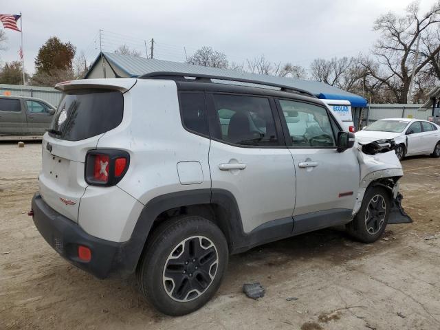 ZACCJBCT3GPE27012 - 2016 JEEP RENEGADE TRAILHAWK SILVER photo 3