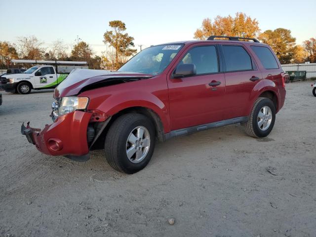 1FMCU0D77BKA72812 - 2011 FORD ESCAPE XLT RED photo 1