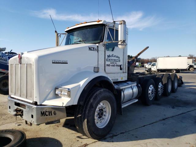 1NKDXPTX1CJ304837 - 2012 KENWORTH CONSTRUCTI T800 WHITE photo 2