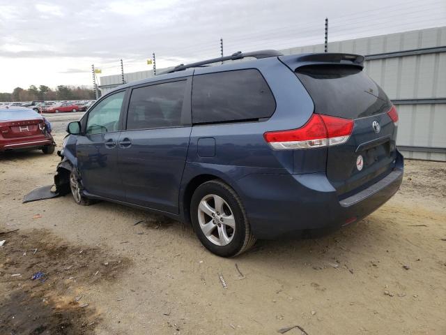 5TDKK3DC0ES431032 - 2014 TOYOTA SIENNA LE GRAY photo 2