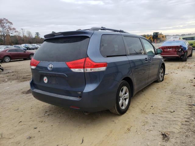 5TDKK3DC0ES431032 - 2014 TOYOTA SIENNA LE GRAY photo 3