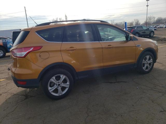 1FMCU9GX5GUC68839 - 2016 FORD ESCAPE SE ORANGE photo 3