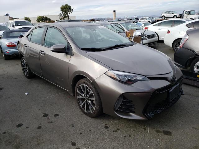 5YFBURHE8HP678627 - 2017 TOYOTA COROLLA L CHARCOAL photo 4