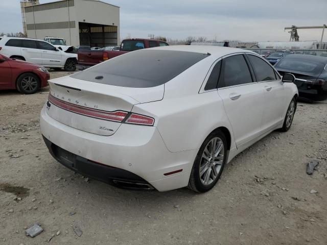 3LN6L2G91ER818423 - 2014 LINCOLN MKZ WHITE photo 3