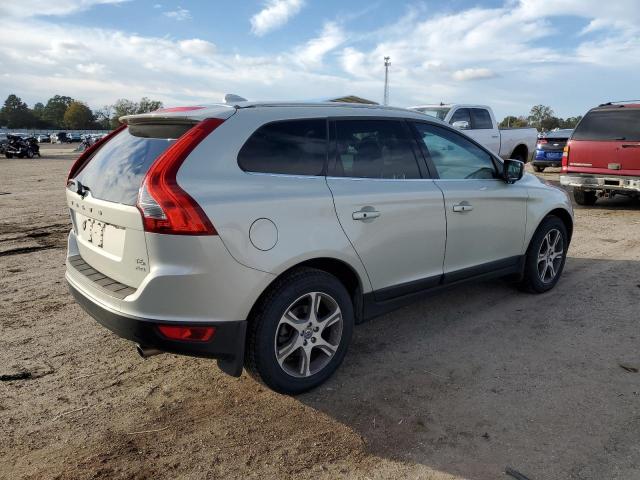 YV4902DZ8D2401444 - 2013 VOLVO XC60 T6 BEIGE photo 3