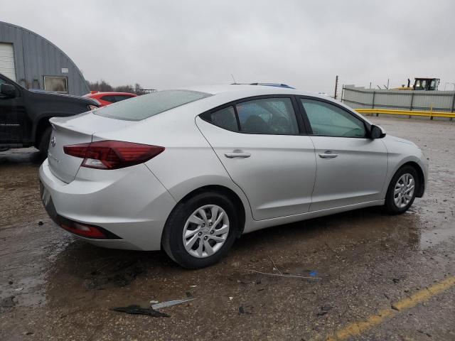 5NPD74LF3KH439199 - 2019 HYUNDAI ELANTRA SE SILVER photo 3