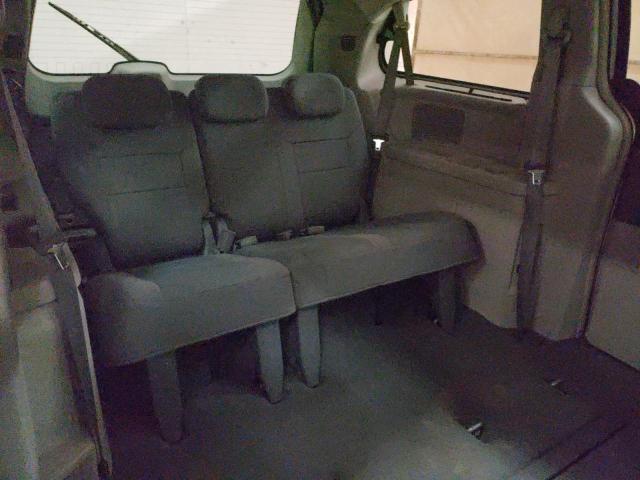 2A4RR5DX3AR393611 - 2010 CHRYSLER TOWN & COU TOURING SILVER photo 11