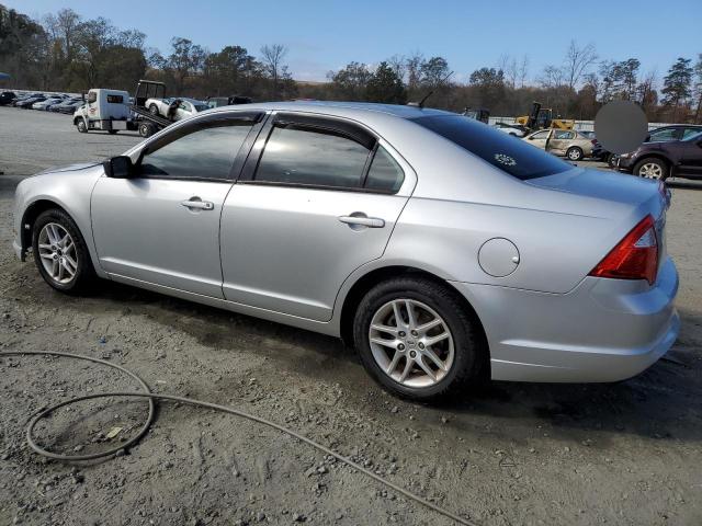 3FAHP0GA2BR262611 - 2011 FORD FUSION S SILVER photo 2