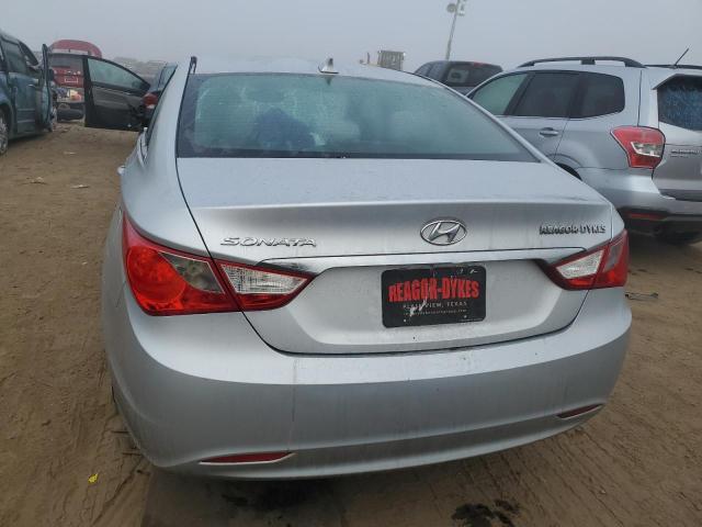 5NPEB4AC9DH533196 - 2013 HYUNDAI SONATA GLS SILVER photo 6