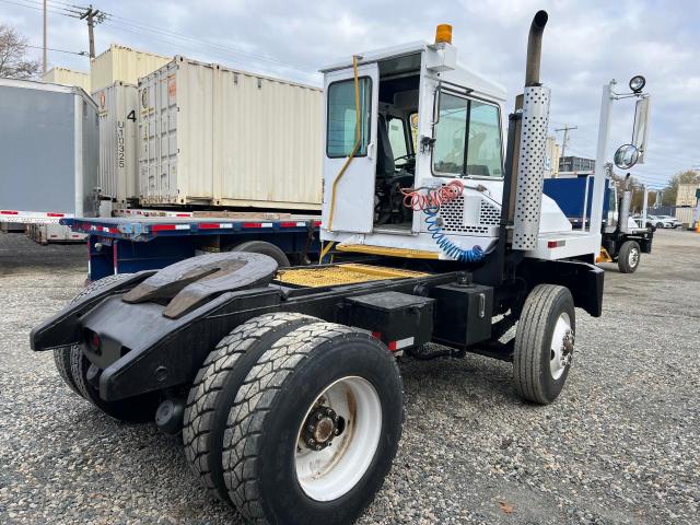 4LMBF211X1L012908 - 2001 CAPACITY OF TEXAS TJ5000 WHITE photo 4