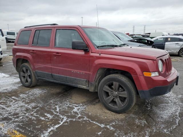 1C4NJRFB3FD155563 - 2015 JEEP PATRIOT LATITUDE RED photo 4