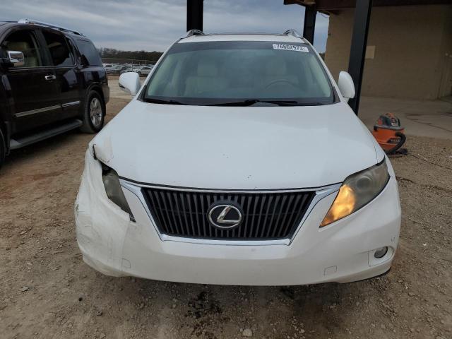 2T2ZK1BA0AC024587 - 2010 LEXUS RX 350 WHITE photo 5