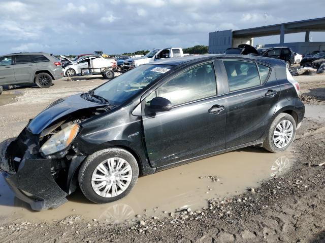 2014 TOYOTA PRIUS C, 