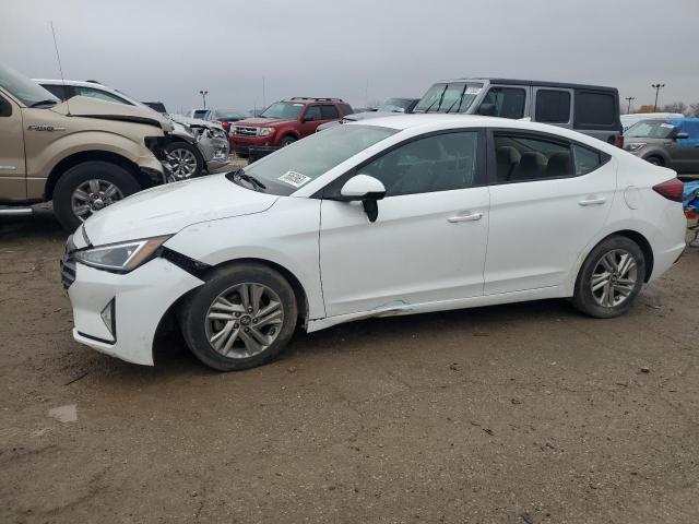 5NPD84LF6KH469911 - 2019 HYUNDAI ELANTRA SEL WHITE photo 1