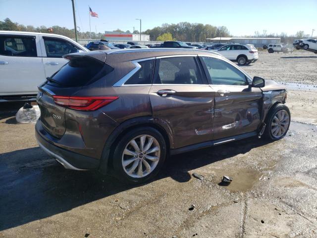 3PCAJ5M12KF127189 - 2019 INFINITI QX50 ESSENTIAL GRAY photo 3