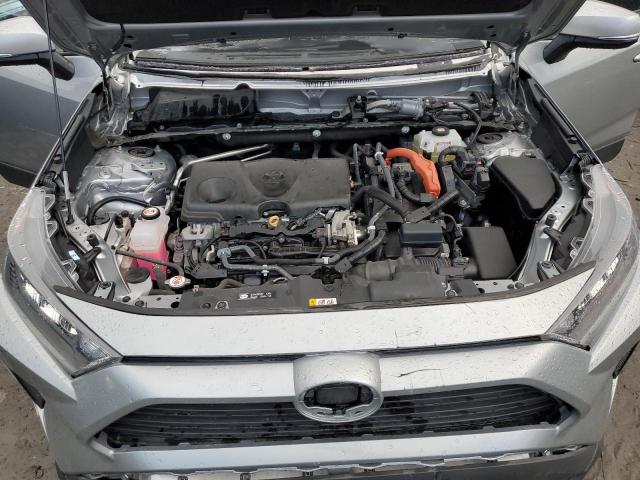 4T3M6RFVXMU027070 - 2021 TOYOTA RAV4 LE SILVER photo 11