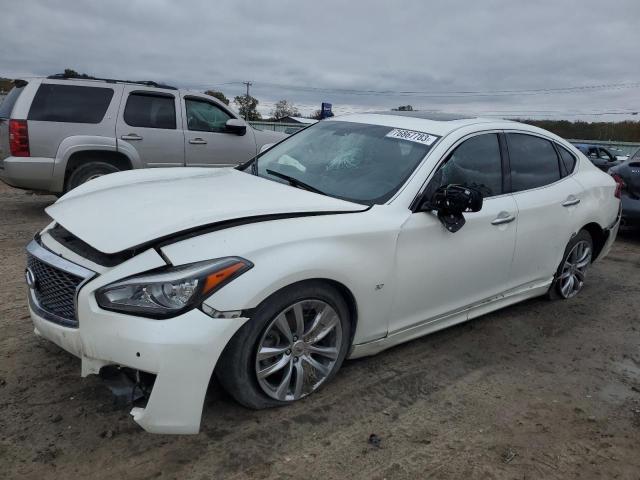 2018 INFINITI Q70 3.7 LUXE, 