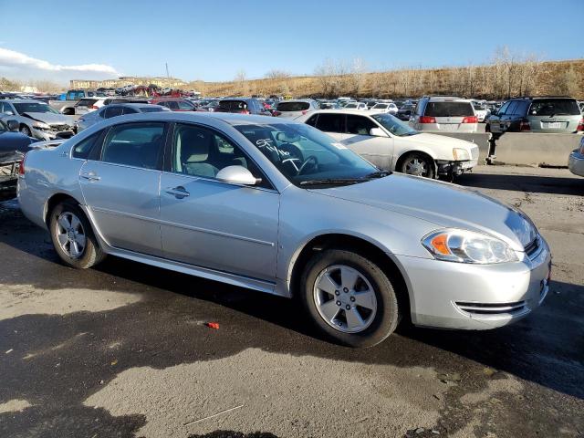 2G1WT57K091145684 - 2009 CHEVROLET IMPALA 1LT SILVER photo 4