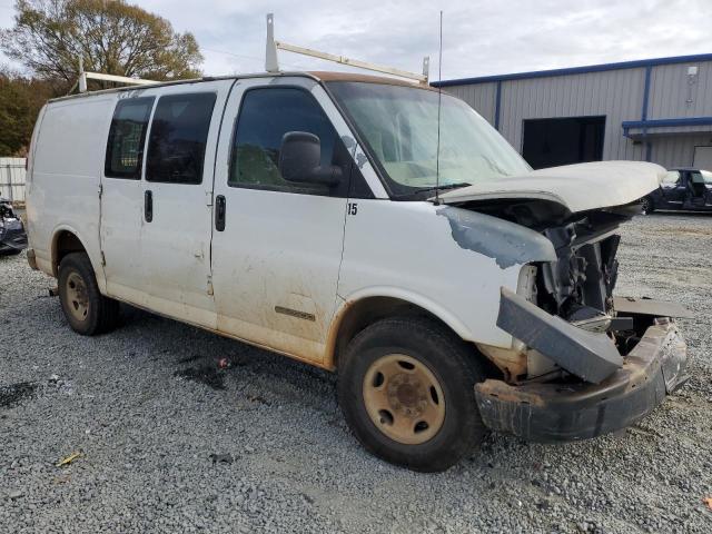 1GTGG25V651174652 - 2005 GMC SAVANA G2500 WHITE photo 4