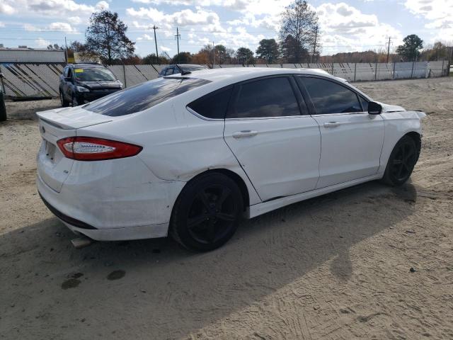 3FA6P0H72GR149470 - 2016 FORD FUSION SE WHITE photo 3