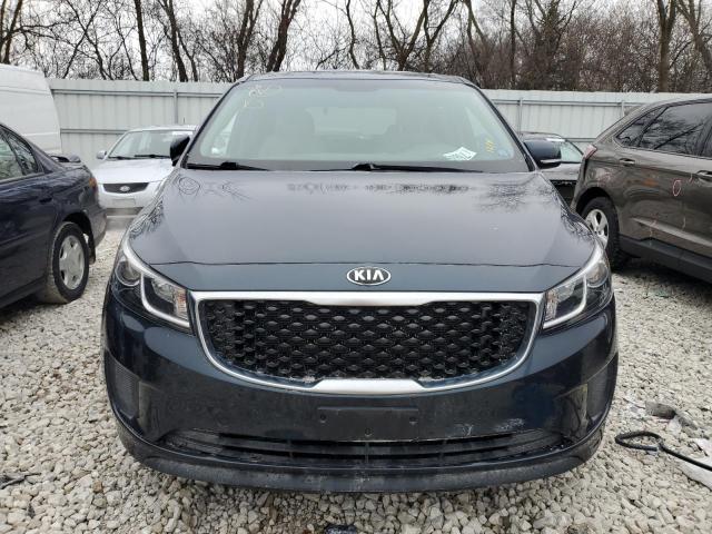 KNDMB5C12G6201757 - 2016 KIA SEDONA LX BLUE photo 5