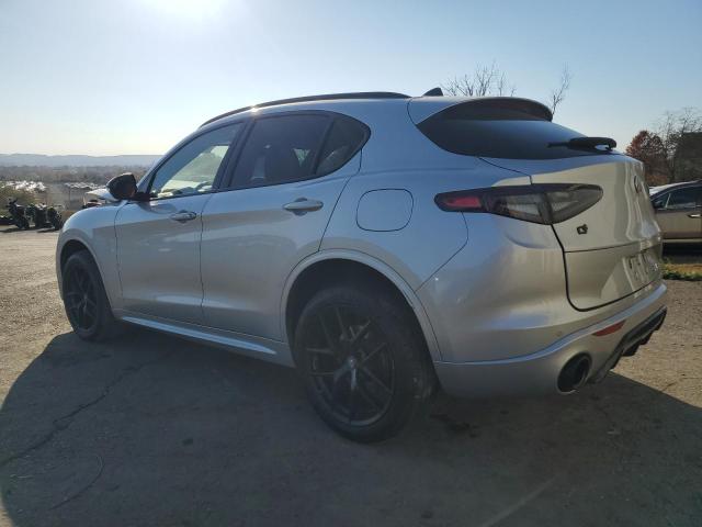 ZASPAKBN2M7D18027 - 2021 ALFA ROMEO STELVIO TI SILVER photo 2