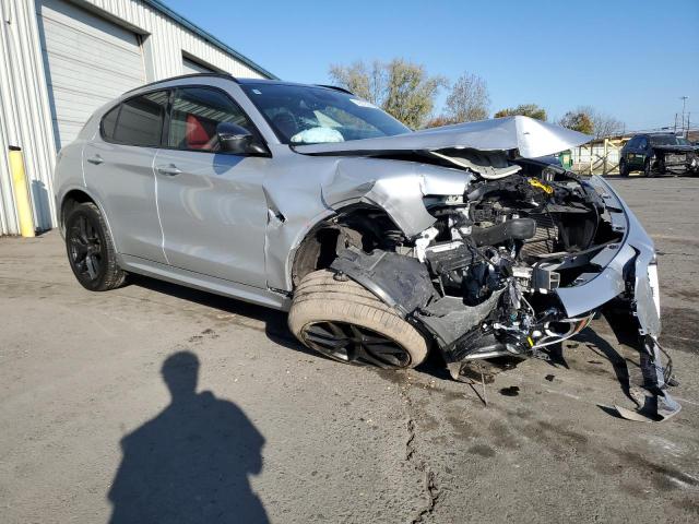 ZASPAKBN2M7D18027 - 2021 ALFA ROMEO STELVIO TI SILVER photo 4